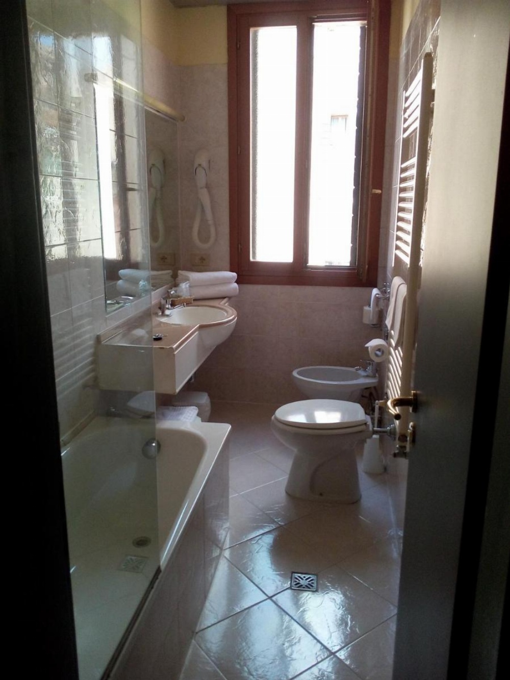 Hotel Diana Image 10