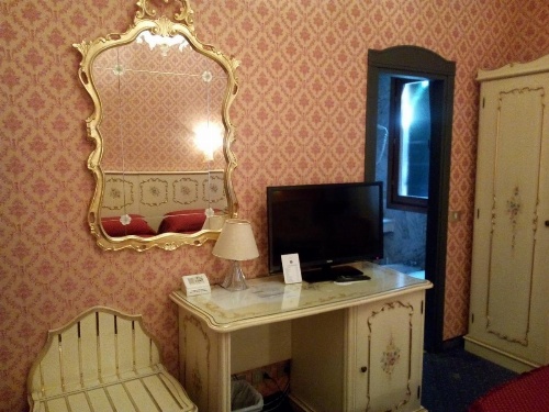 Hotel Diana image 12