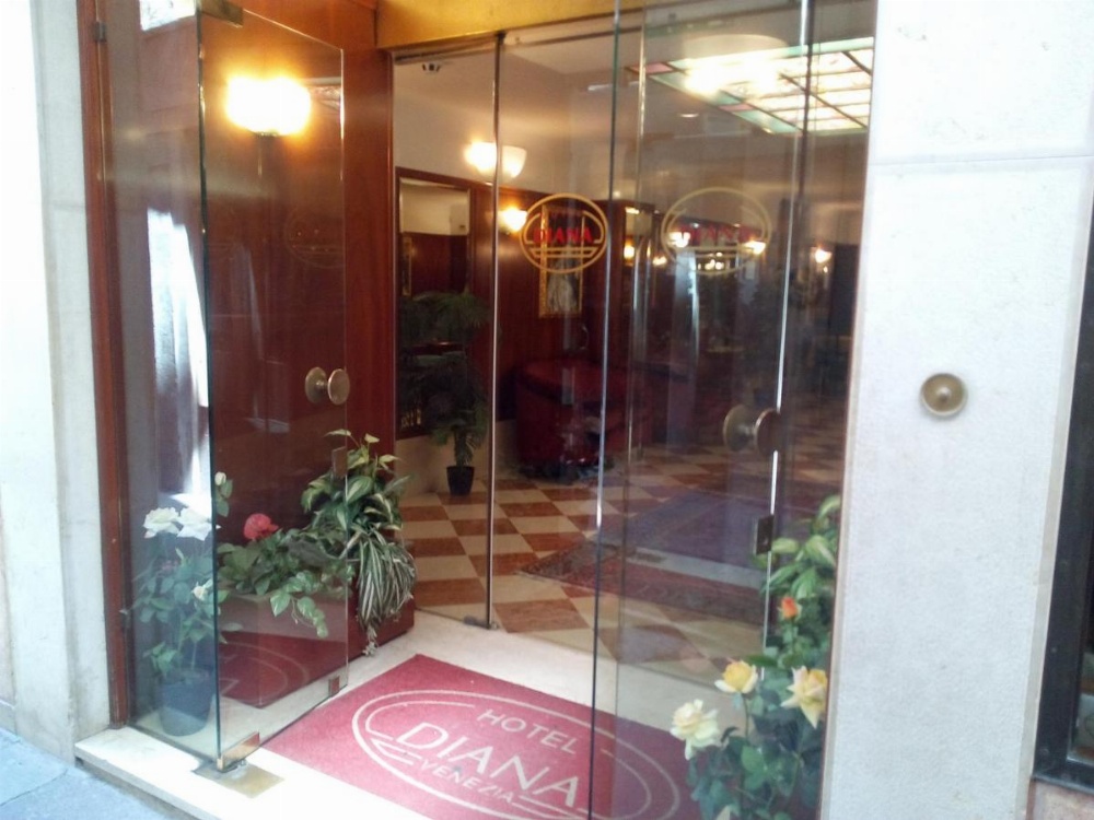 Hotel Diana Image 45