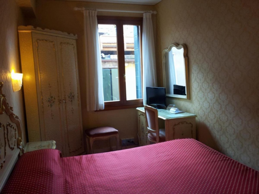 Hotel Diana Image 49
